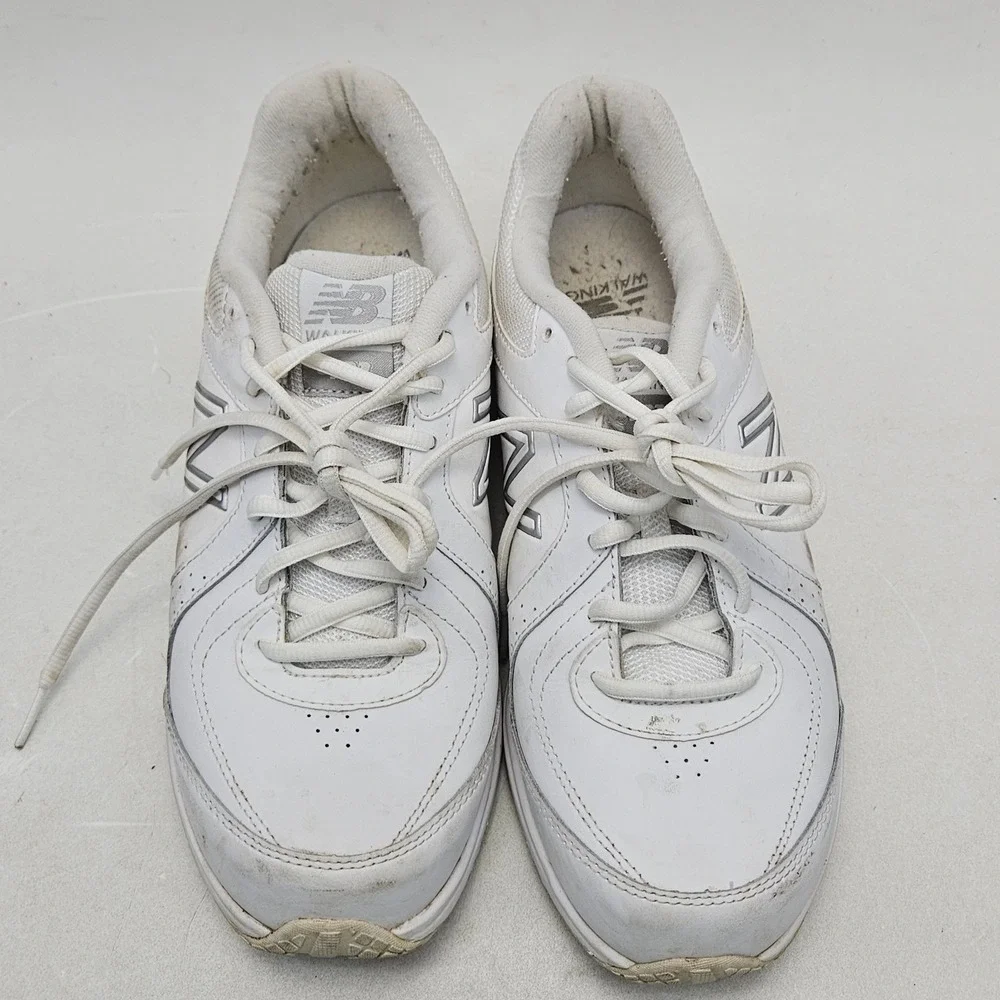 New Balance 411 Womens 9 W Mens 7.5D White Leather Walking Sneakers MW411WT